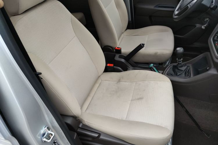 Used Wuling Hongguang V 2022 1.5L Jingqu Version Hydraulic Power Steering LAR