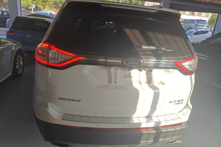 Used Ford Edge 2018 EcoBoost 245 Two-Wheel-Drive Titanium 7-Seater China V Standard
