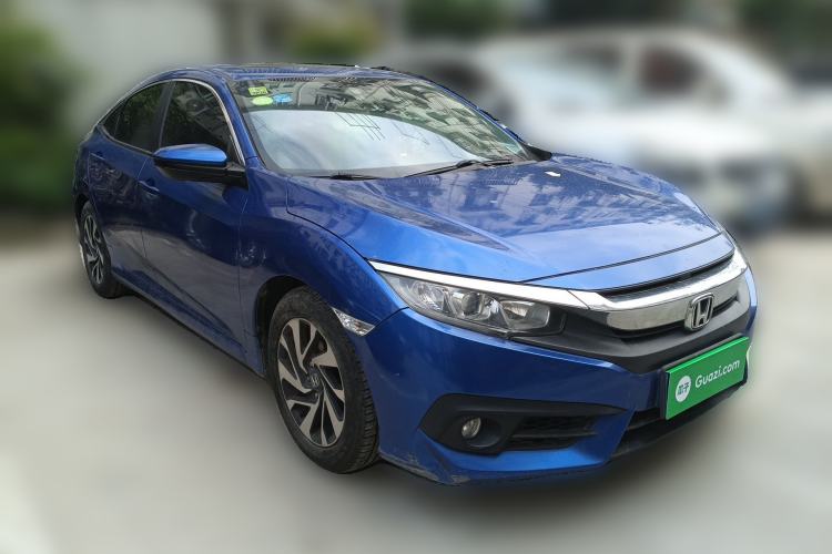 Used Honda Civic 2016 220TURBO CVT Luxury Edition Front Right 45 Deg