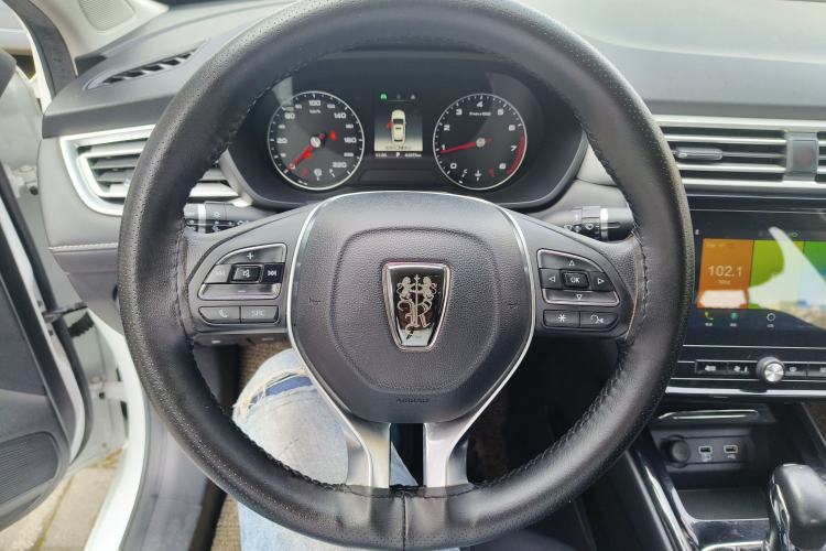 Used Roewe i5 2020 1.5L Automatic 4G Connected Linghao Edition
