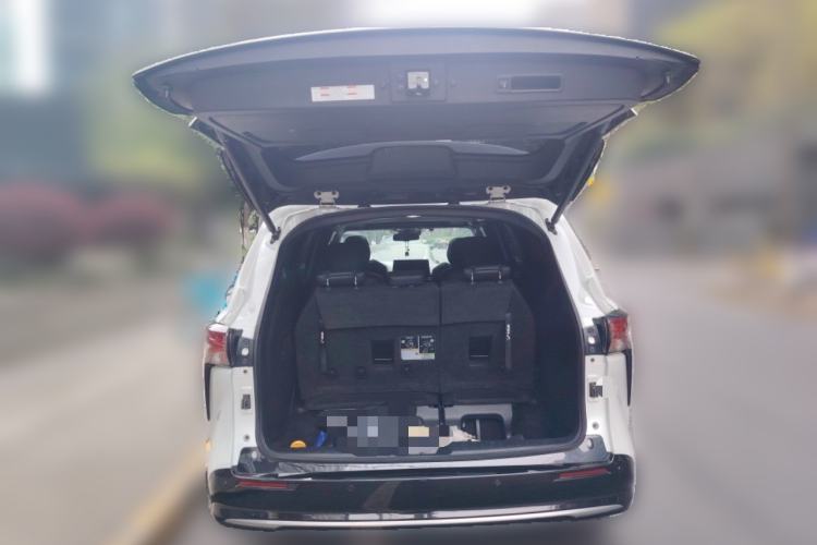 Used Toyota SIENNA 2021 2.5L Hybrid Ultimate Edition