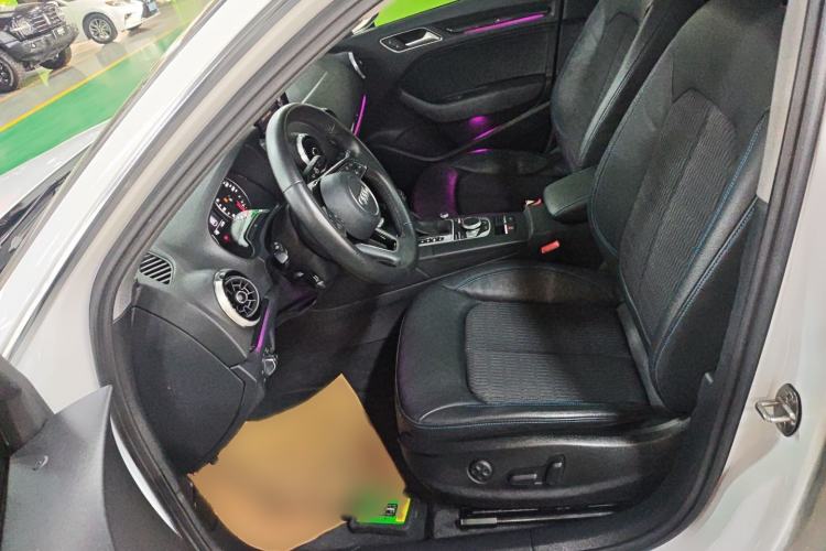 Used Audi A3 2020 Sportback 35 TFSI Fashion Edition China VI Emission Standard
