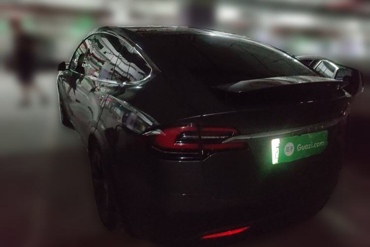 Used Tesla Model X 2019 Long-Range Version Rear Left 45 Deg