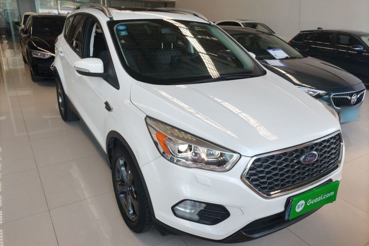 Used Ford Kuga 2019 EcoBoost 180 Two-Wheel-Drive Titanium Plus Model China V Standard
