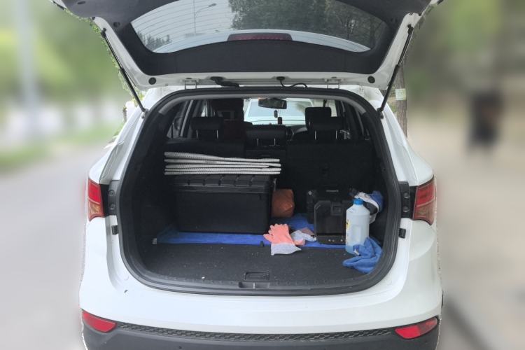 Used Hyundai Santa Fe 2013 Revised Version 2.4L Automatic All-Wheel Drive Smart Type
