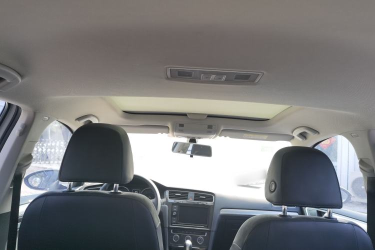 Used Volkswagen Golf 2019 280TSI DSG Comfort Version China VI Standard Headliner