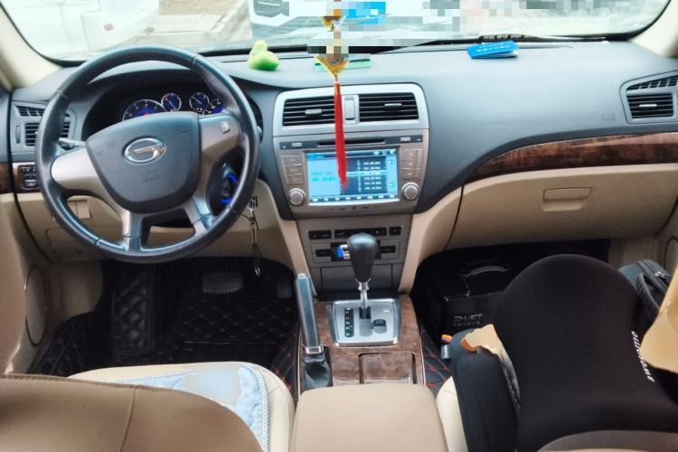 Used GAC Trumpchi GA5 2011 2.0L Automatic Elite Edition
