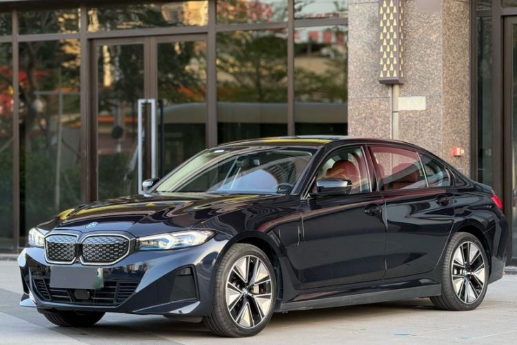 Used BMW i3 2025 eDrive 40 L Midnight Sports Package