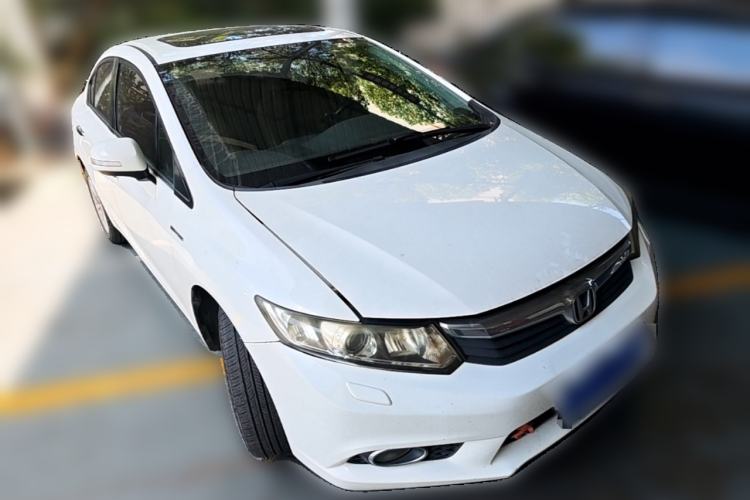 Used Honda Civic 2012 1.8L automatic luxury edition
