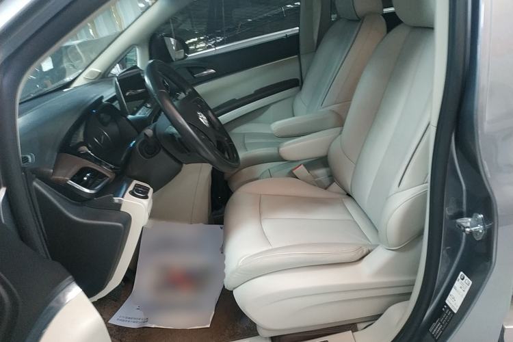 Used Buick GL8 2020 Land Business Class 652T Luxury Model
