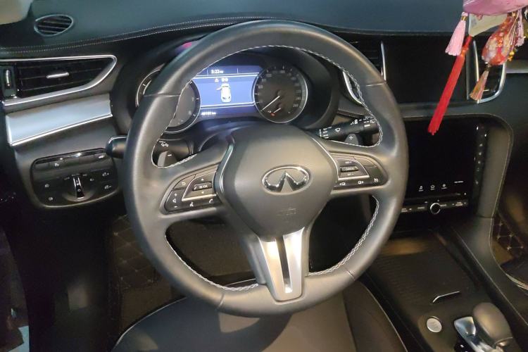 Used Infiniti QX50 2018 2.0T Two-Wheel Drive Fashion Edition Steering Wheel