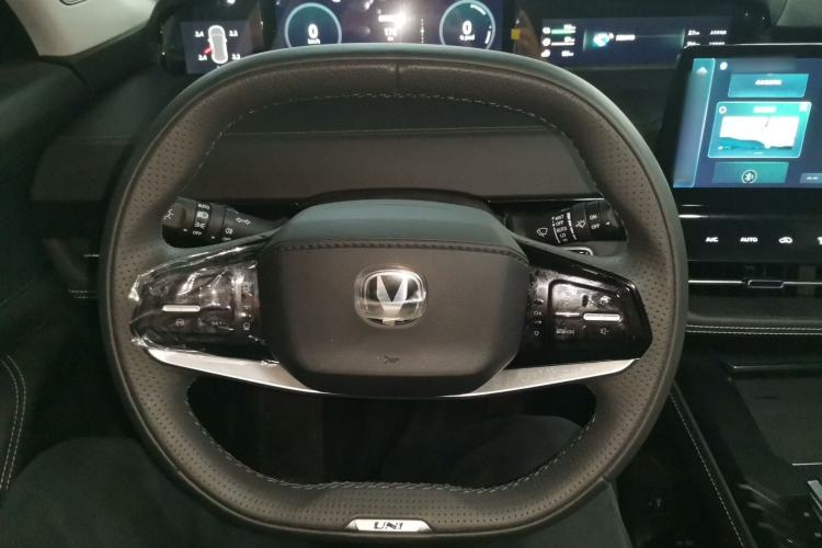 Used Changan UNI-K iDD 2024 Chuzhi iDD 1.5T 135km Smart & Fun Model