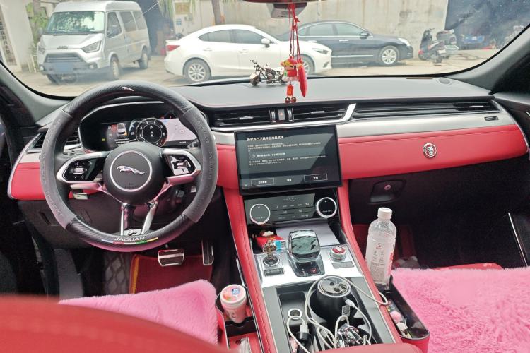 Used Jaguar F-PACE 2024 P250 R-Dynamic SE