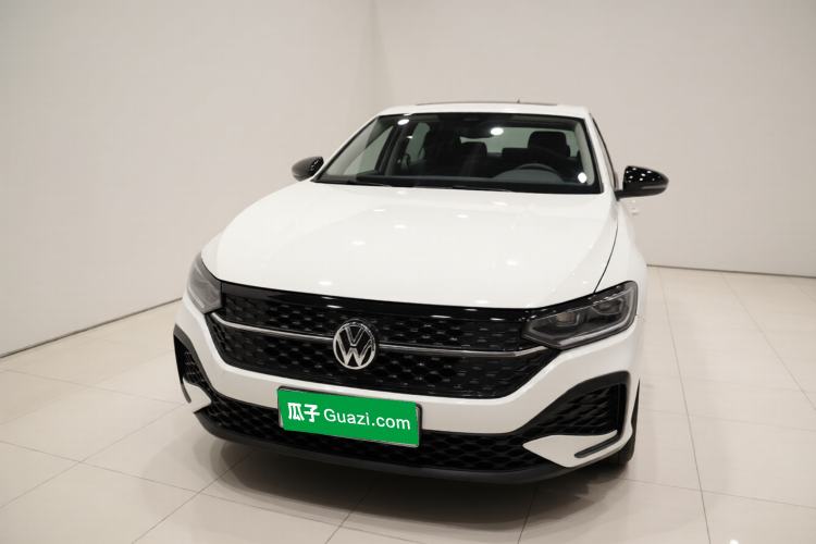 Used Volkswagen Lavida 2023 300TSI DSG Full-Comfort Edition Exterior 1