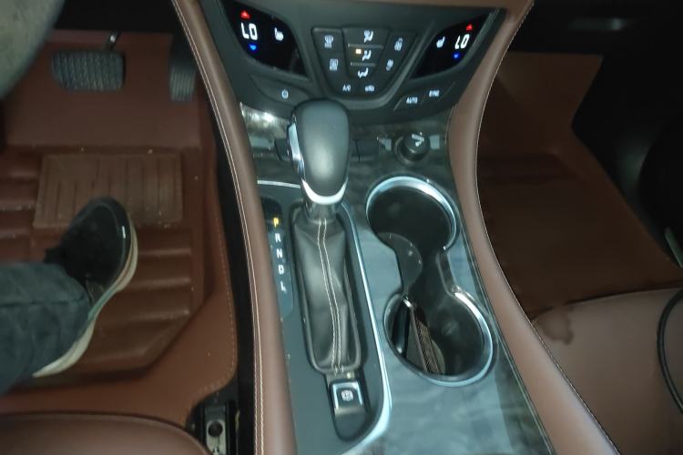 Used Buick Envision 2016 20T Two-Wheel-Drive Elite Model