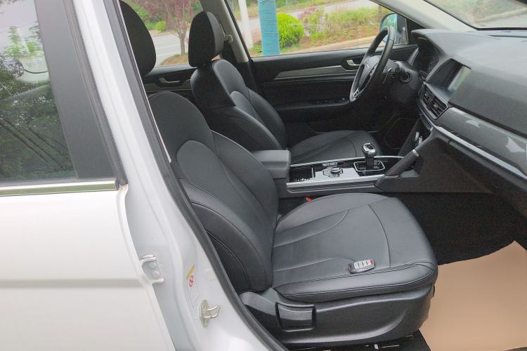 Used Haval H6 2018 Red-Label Sport Edition 1.5T Automatic Two-Wheel Drive Elite Model Right Front Seat