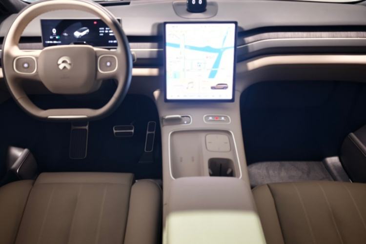 Used Nio ES8 2024 75 kWh
