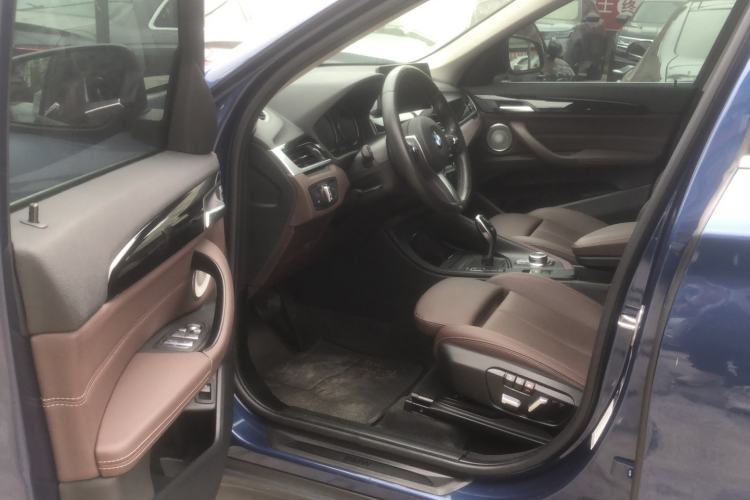 Used BMW X1 2022 sDrive25Li Leading Model
