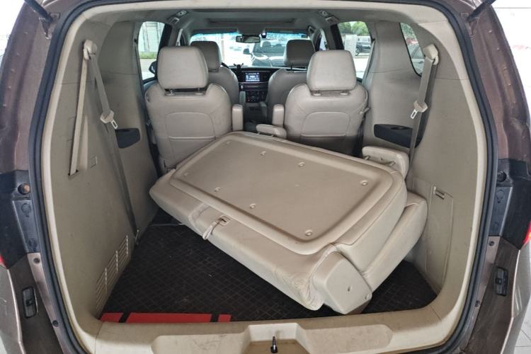 Used Buick GL8 2018 28T Luxury Model China VI Standard
