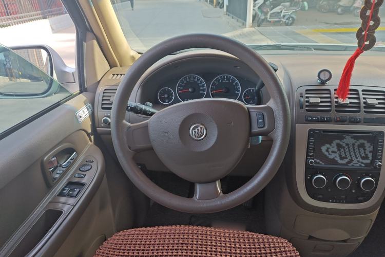 Used Buick GL8 2014 2.4L Classic Edition
