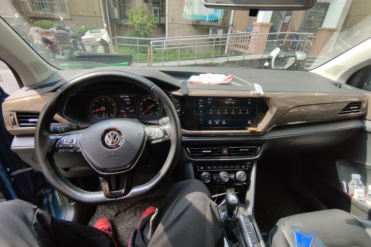 Used Volkswagen Tharu 2020 280TSI Two-Wheel Drive Luxury Edition China VI Standard