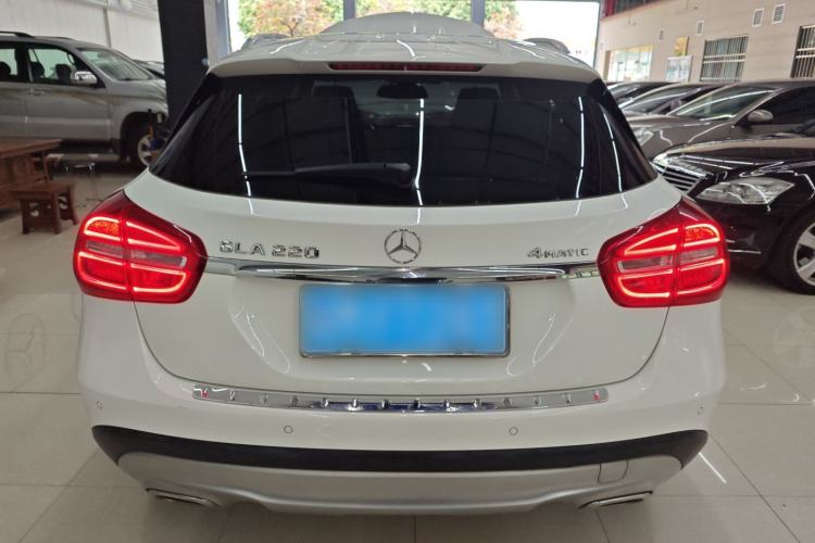 Used Mercedes-Benz GLA 2016 GLA 220 4MATIC Luxury Model
