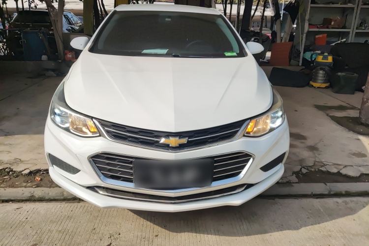 Used Chevrolet Cruze 2017 1.5L Manual Pioneer Edition Front