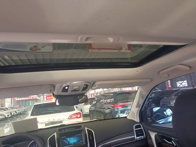 Used Haval H9 2016 2.0T Four-Wheel Drive Luxury 7-Seater — 17