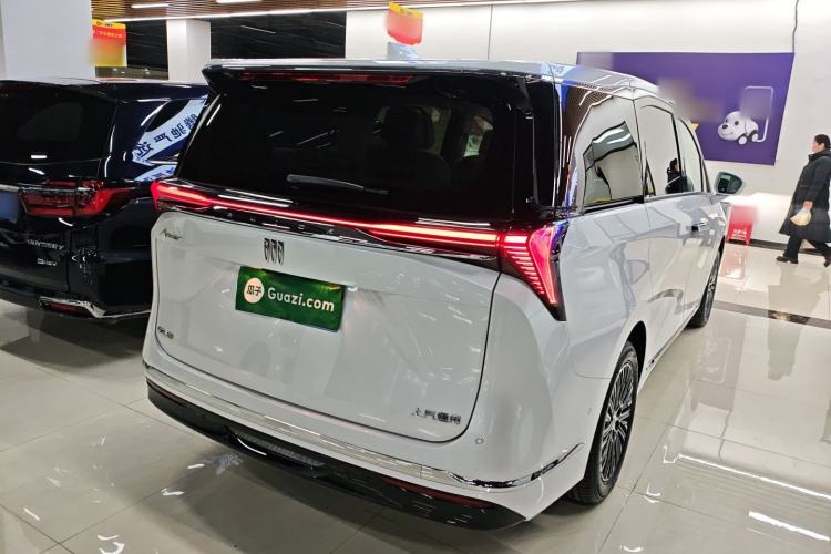 Used Buick GL8 2025 Lu Zun Deluxe and Yue Aivia Edition
