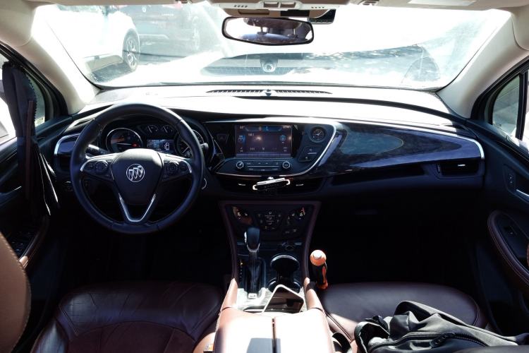 Used Buick Envision 2016 20T Two-Wheel-Drive Elite Model Center Console