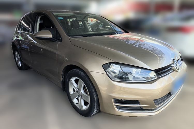 Used Volkswagen Golf 2016 230TSI Automatic Comfort Version
