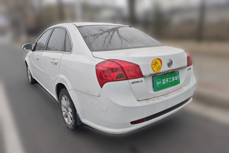 Used Buick Excelle 2015 1.5L Automatic Classic Model
