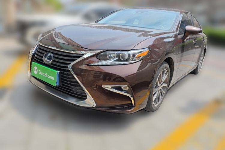 Used Lexus ES 2015 300h Comfort Edition
