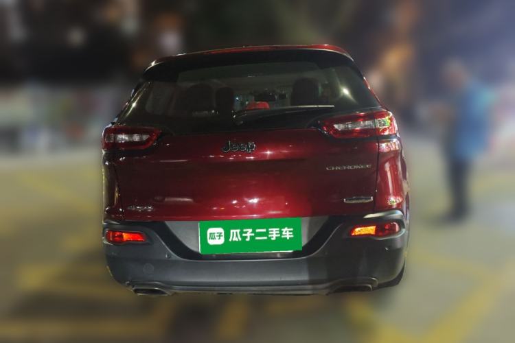 Used Jeep Cherokee 2016 2.4L Leading Edition
