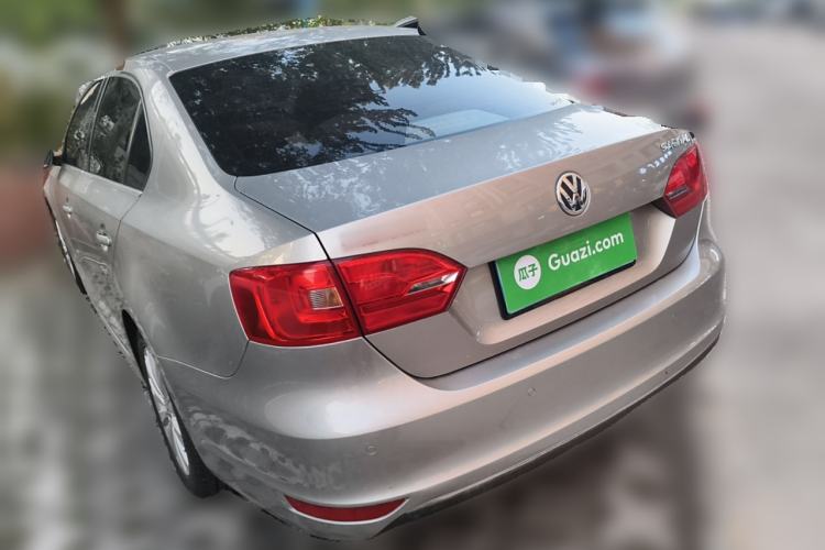 Used Volkswagen Sagitar 2014 1.6L Automatic Comfort Model
