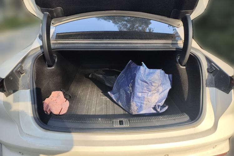 Used IM L7 2022 Dynamic Model
