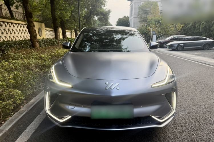 Used IM LS7 2023 90 kWh Elite Rear-Drive Version
