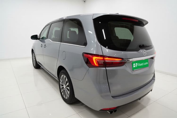 Used Buick GL8 2023 Land Executive Class Smart Enjoyment Model