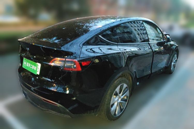 Used Tesla Model Y 2022 Long-Range All-Wheel-Drive Version Rear Right 45 Deg