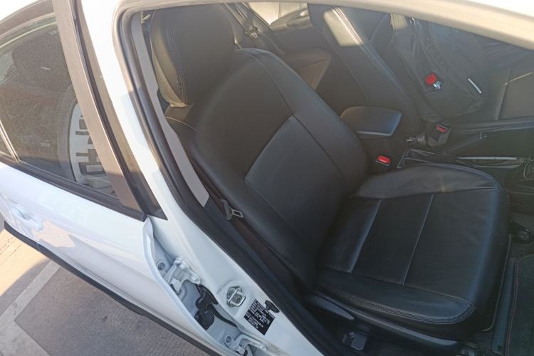 Used Toyota YARiS L Zhi Xuan 2021 X-Trail 1.5L CVT Leading Edition
