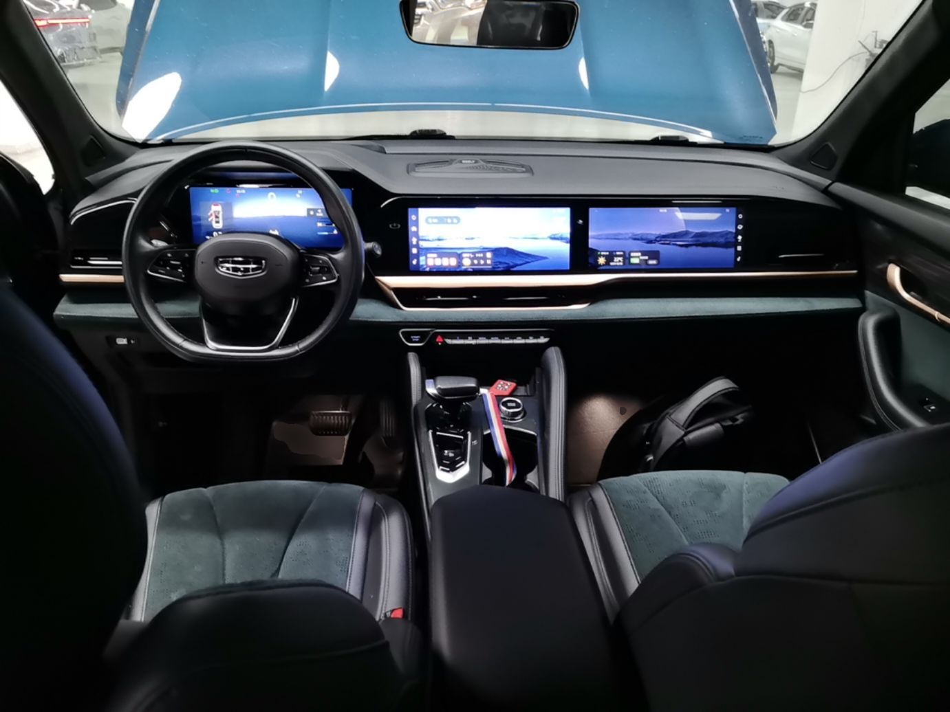 Geely Auto Monjaro L 2021 2.0TD DCT EVO Two-Wheel Drive Prestige Version — снимка 12