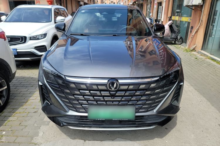 Used CHANGAN UNI-Z New Energy 2024 Blue Whale Smart Electric iDD 125km Beyond Edition
