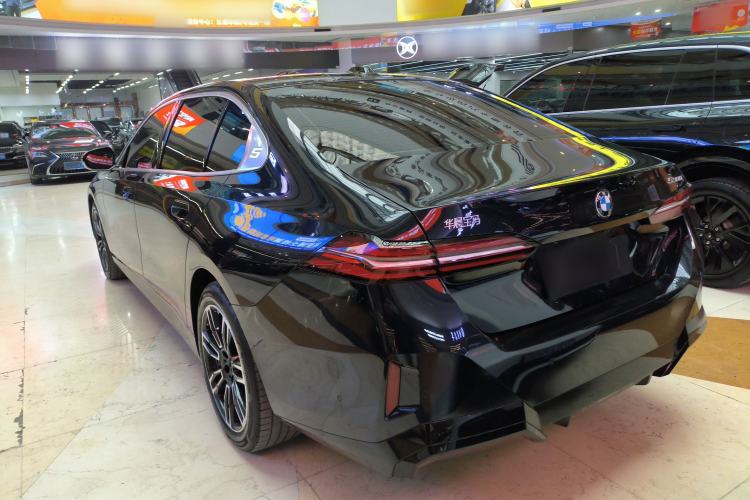 Used BMW 5 Series 2026 530Li Leading M Sport Package Rear Left 45 Deg