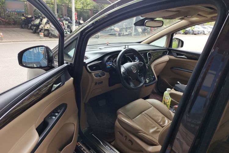 Used Buick GL8 2017 ES 28T Flagship Model China V Standard