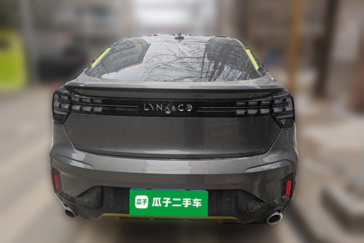 Used Lynk & Co 05 2022 2.0TD Two-Wheel Drive Shine Halo Contrast-Colored Wheel Version