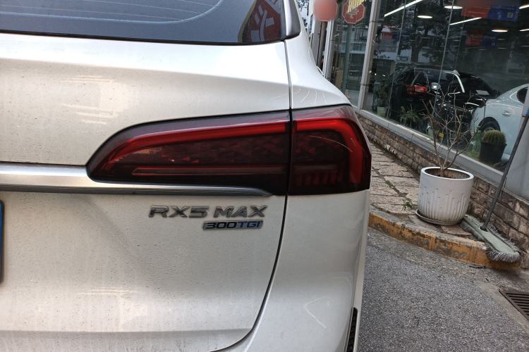 Used Roewe RX5 MAX 2022 1.5T Automatic Zhiwei Prestige Edition
