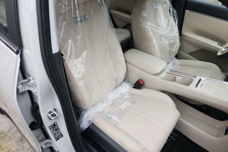 Used Wuling Bingo S 2025 Model 430km Deluxe Edition