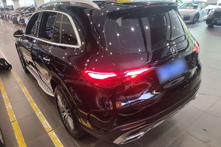 Used Mercedes-Benz GLC 2024 Refreshed GLC 300 L 4MATIC Dynamic Version 5 Seats
