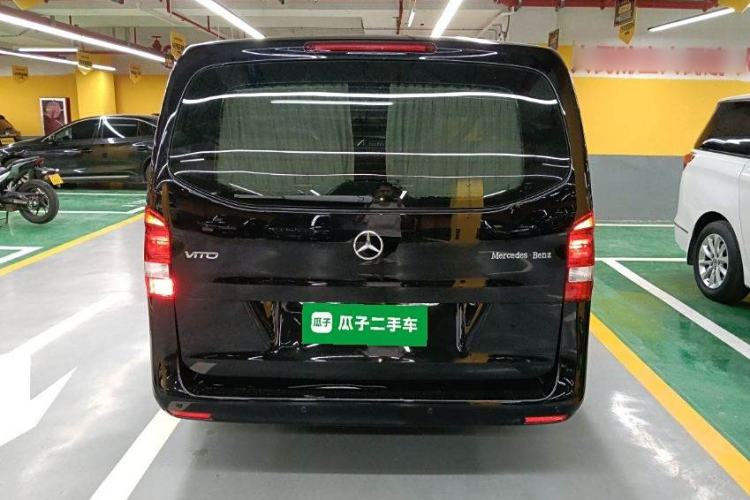 Used Mercedes-Benz Vito 2018 2.0T Elite Version 7 Seats China VI Emission Standard