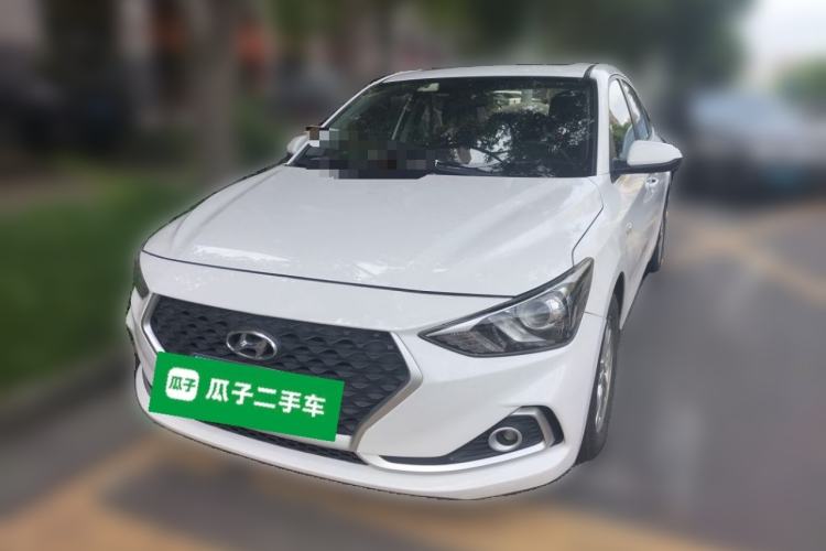 Used Hyundai Celesta 2017 1.6L Automatic Enjoyment Version GLS